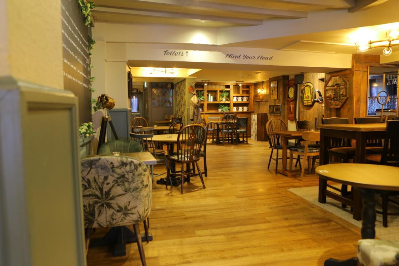 The Liverpool Arms Hotel Beaumaris Exteriör bild